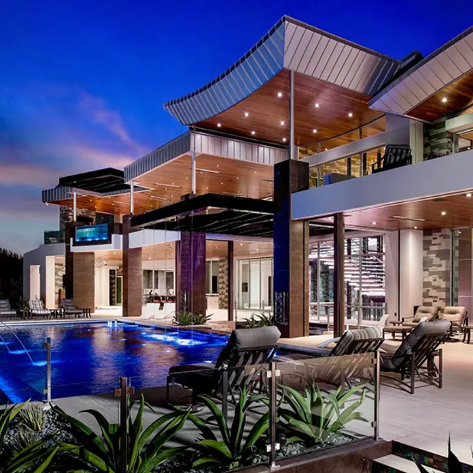 Lindsey Residence Exterior — Colorbeam Lighting